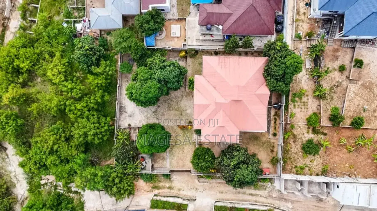 4bdrm House in Goba for sale