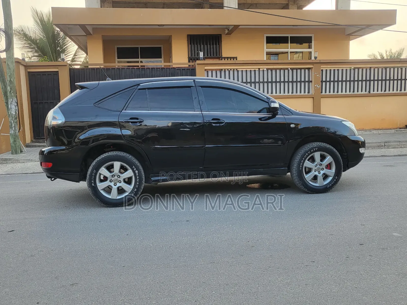 Toyota Harrier 2.4 2005 Black