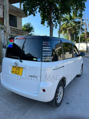 Toyota Sienta 1.5 AWD 2008 White