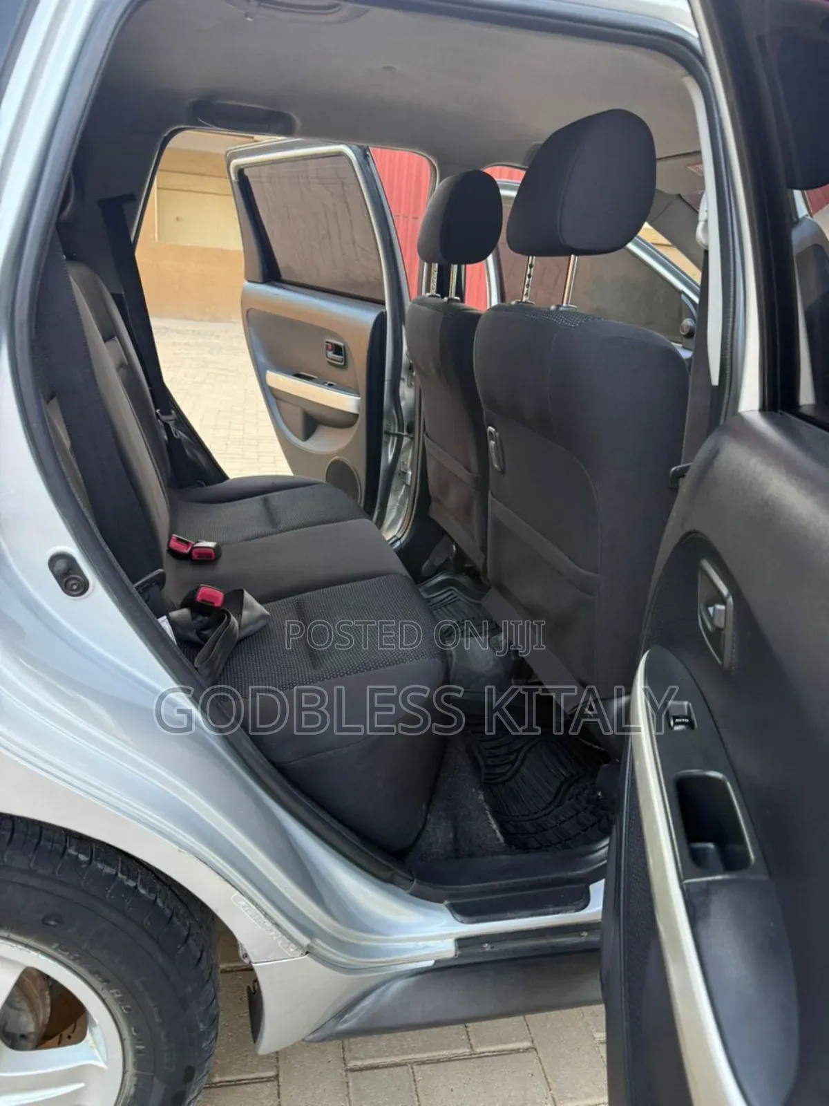 Toyota IST 2004 Silver