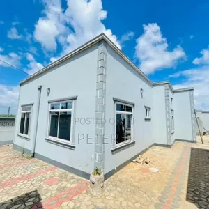 3bdrm Apartment in Kimara for rent