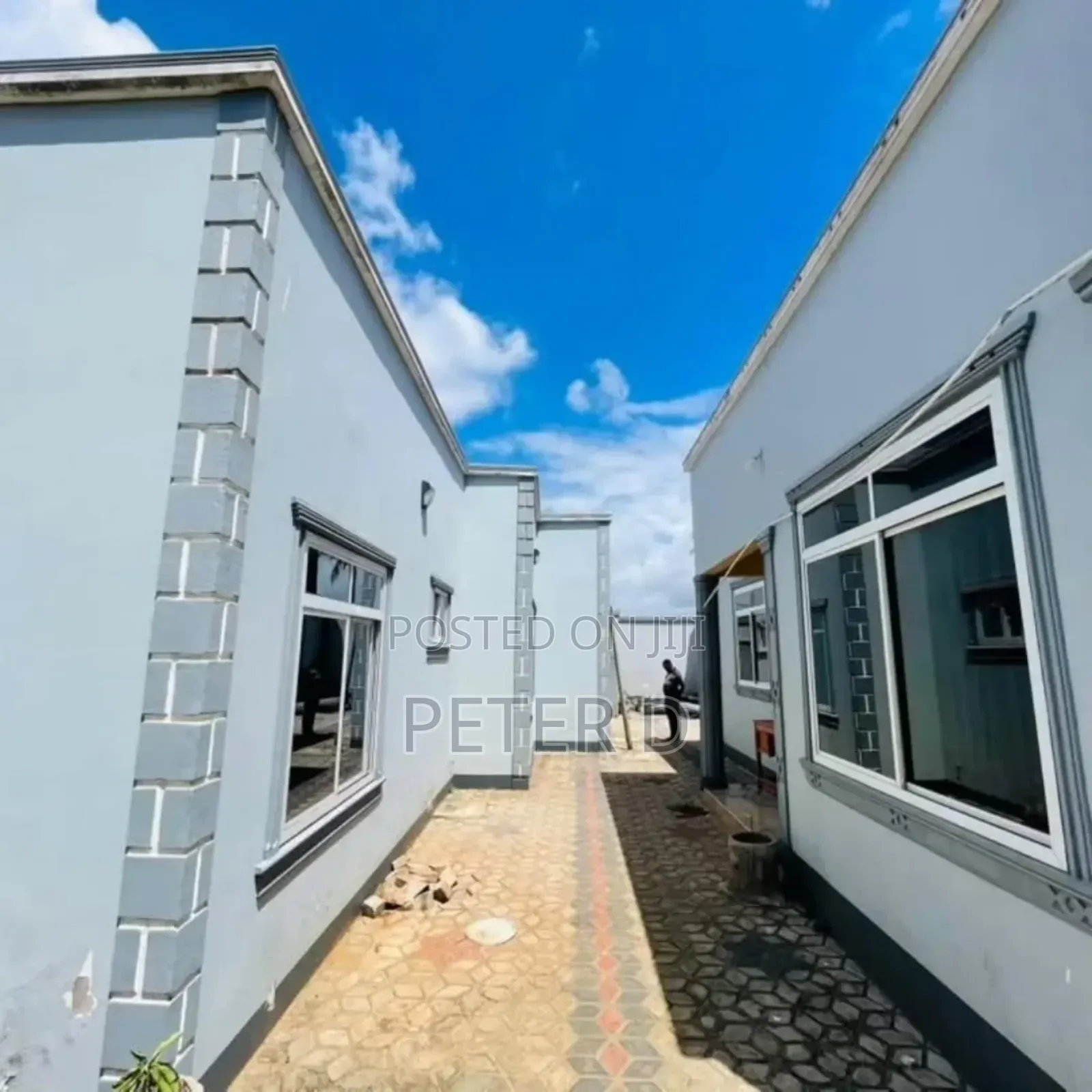 3bdrm Apartment in Kimara for rent