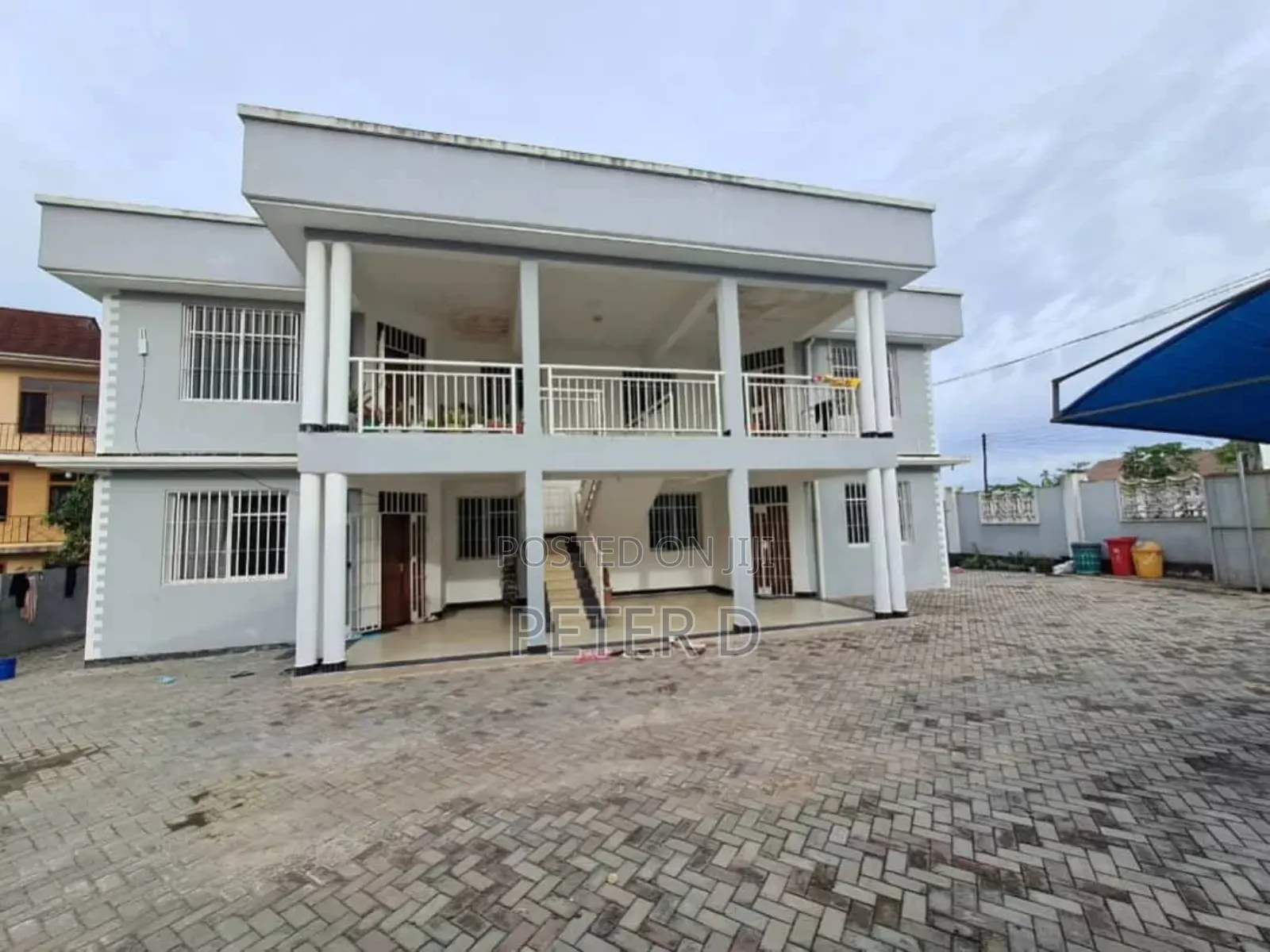 3bdrm Apartment in Kimara for rent