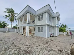 3bdrm Apartment in Kimara for rent