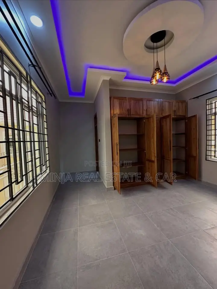 5bdrm House in Mbezi Beach for sale