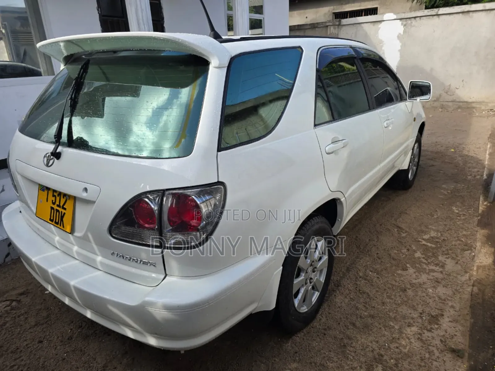 Toyota Harrier 2.2 16V 2001 White