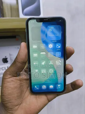 Apple iPhone 11 64 GB Purple