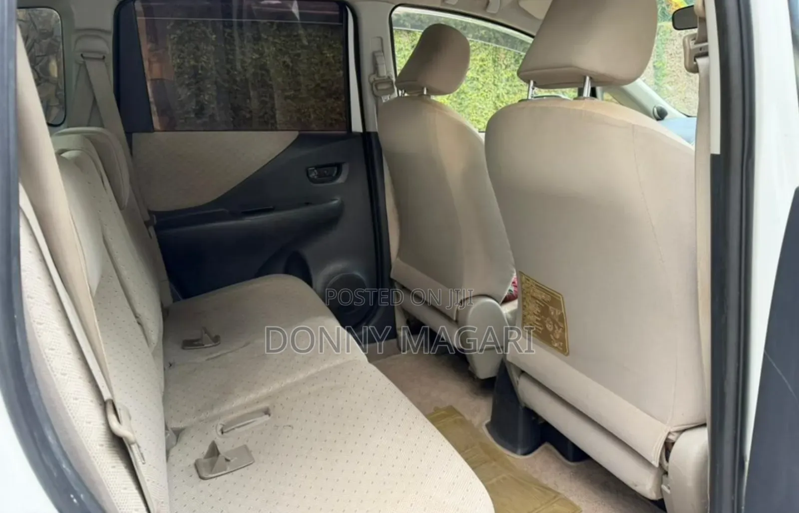 Toyota Ractis 1.3 FWD 2008 White