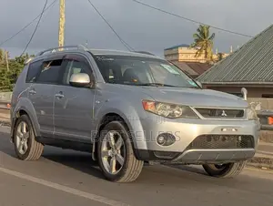 Mitsubishi Outlander 2.0 Turbo 4WD 2005 Silver
