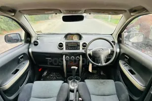 Toyota IST 2006 White