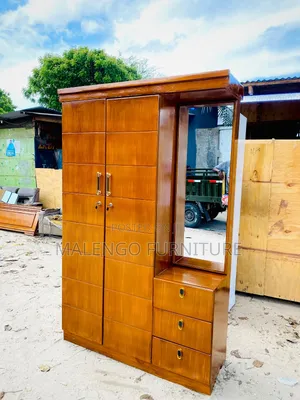 Kabati Milango Mitatu Na Mlango Wa Kioo Waku Slide, Rangi Ya Mkongo