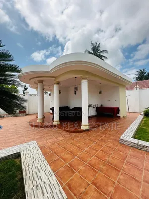 5bdrm House in Mbezibeach Shule for sale