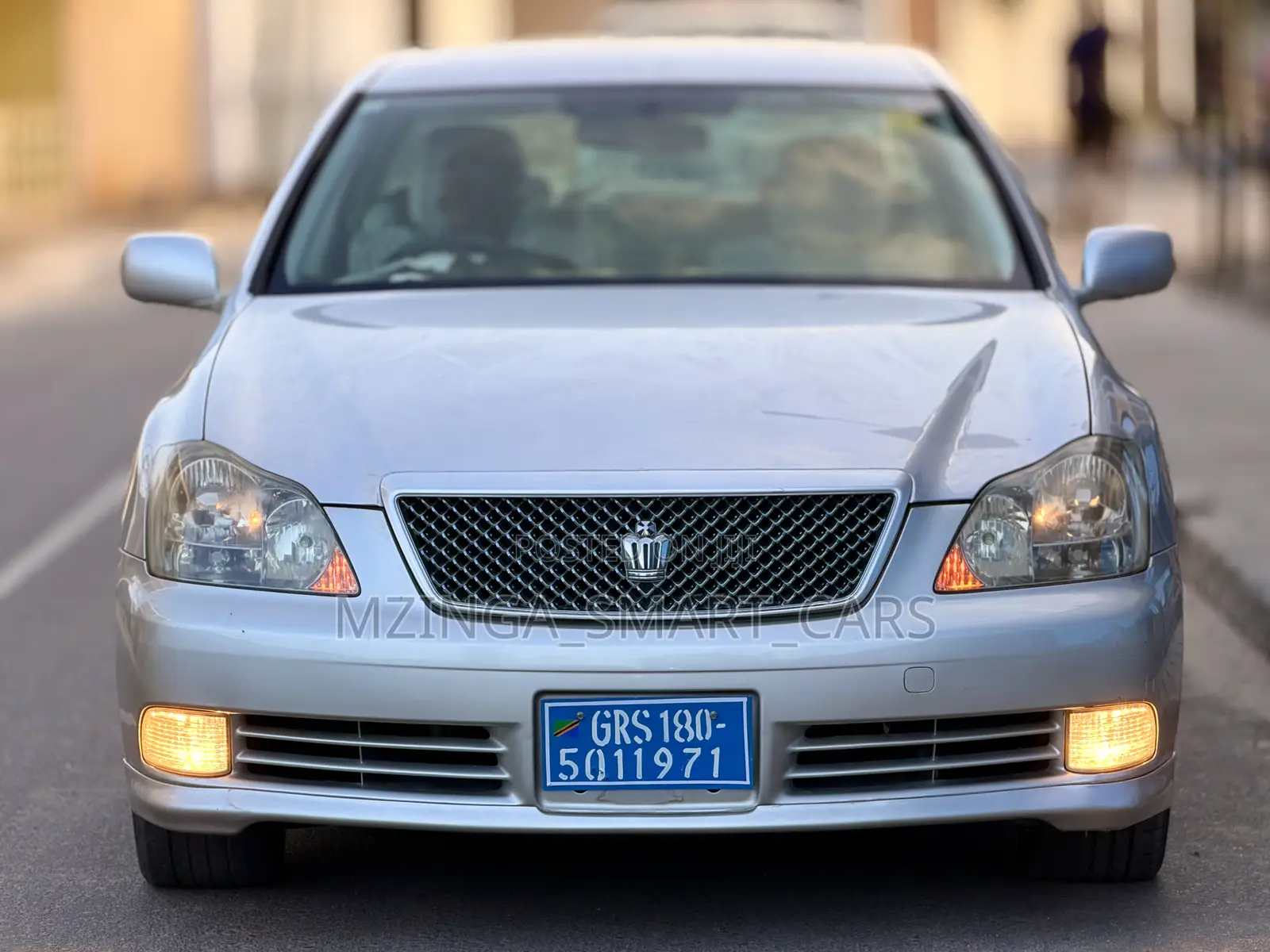 Toyota Crown 2004 Silver