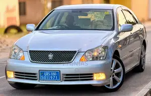 Toyota Crown 2006 Silver