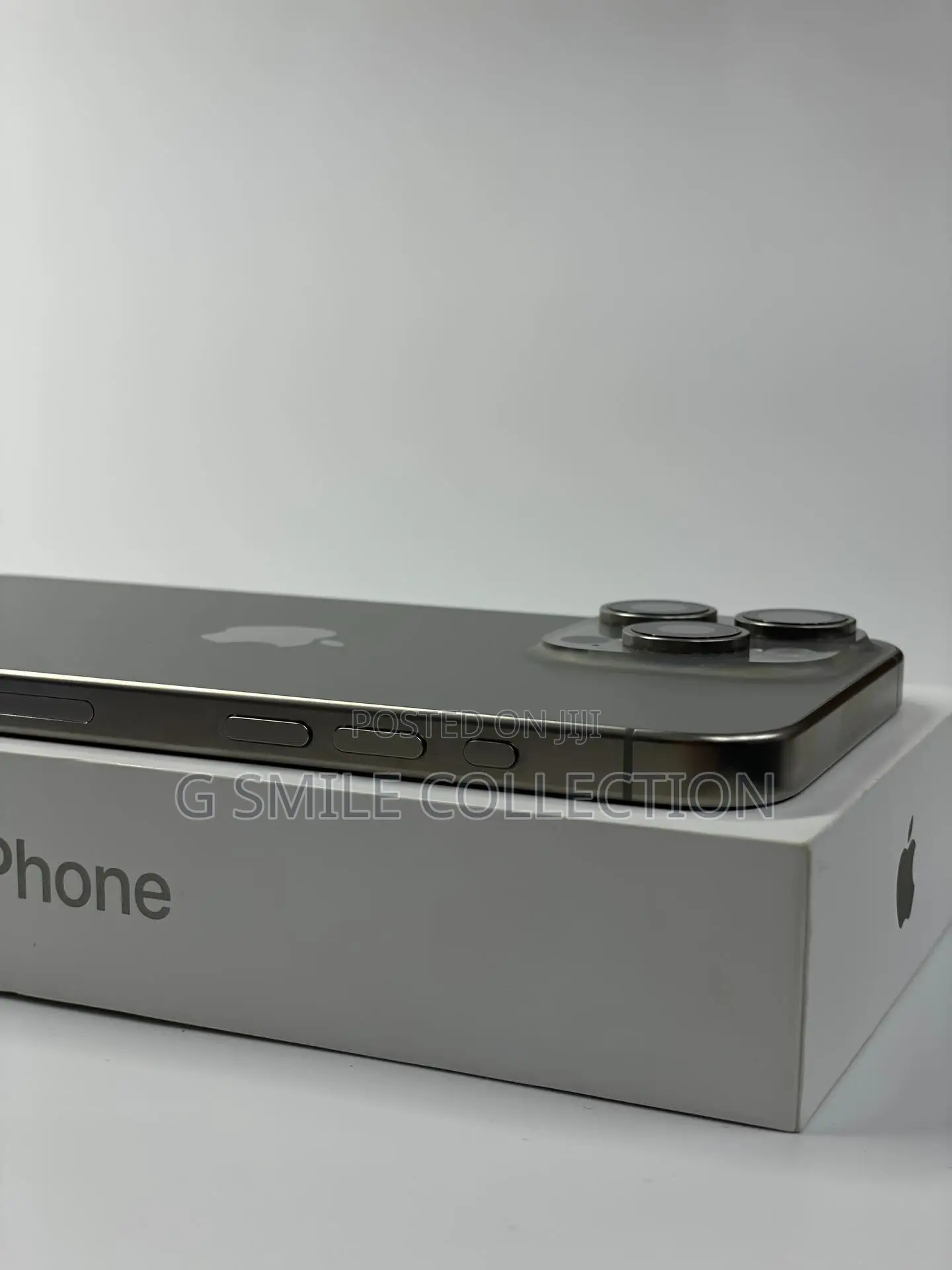 New Apple iPhone 15 Pro Max 256 GB