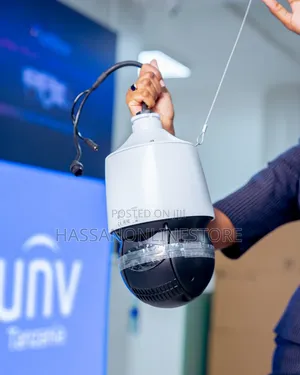 Unv Ipc-P413-X20k – PTZ 3mp 20x Ir Dome