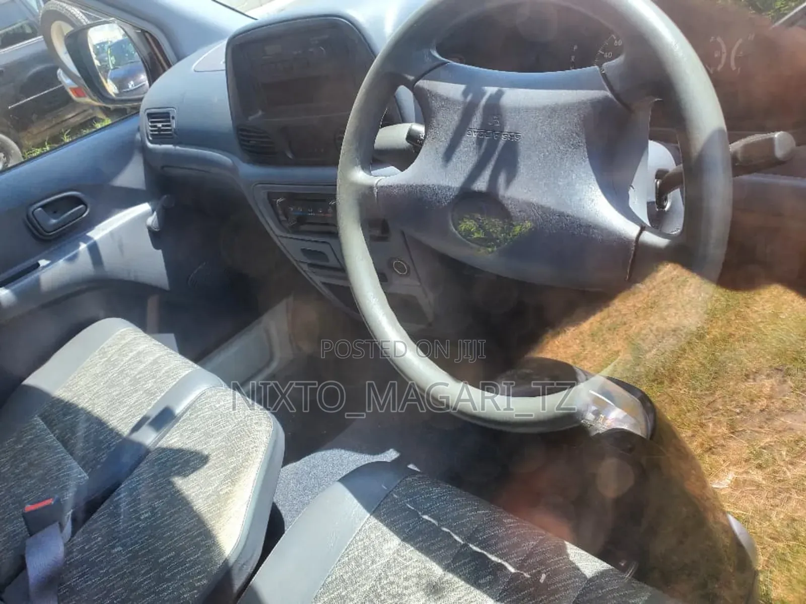 Toyota TownAce Noah 2001 White