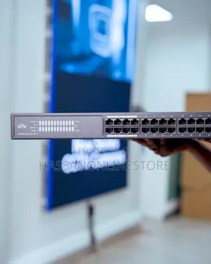 Unv Nsw3000-24t1gt1gc-Poe-Incloud Management Switch