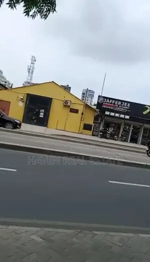 Viwanja Vitatu Vinauzwa Kariakoo
