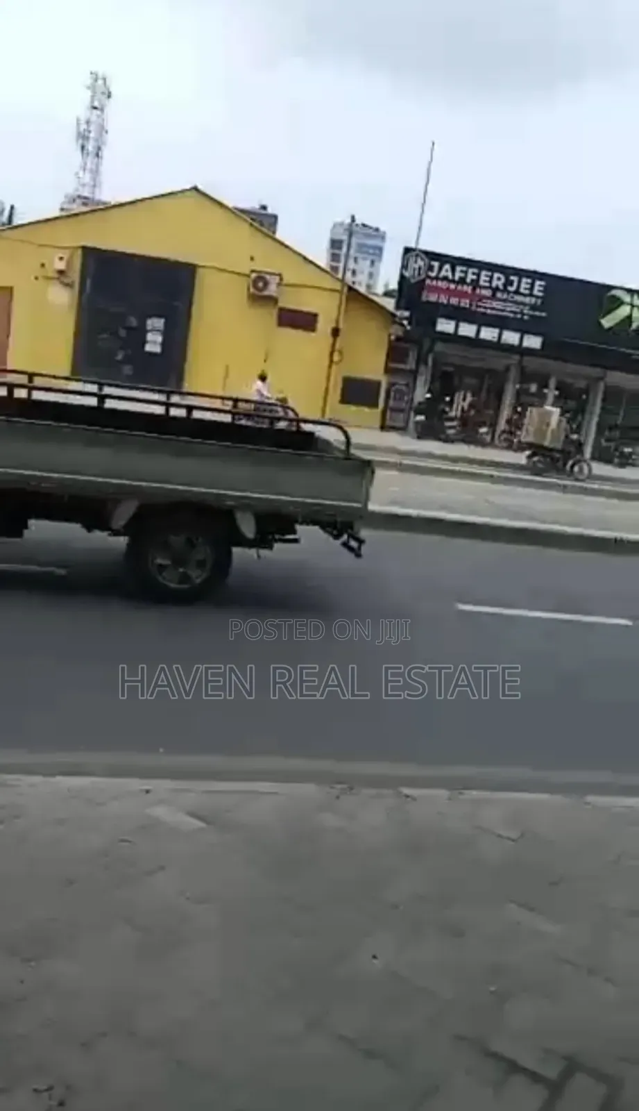 Viwanja Vitatu Vinauzwa Kariakoo