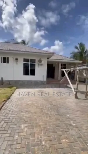 6bdrm House in Kigamboni for rent
