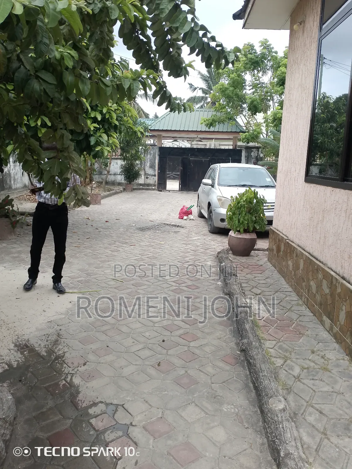 4bdrm House in Tanzania Daresalaam, Ilala for rent