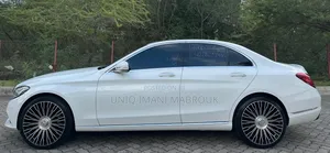 Mercedes-Benz C-Class 2015 White