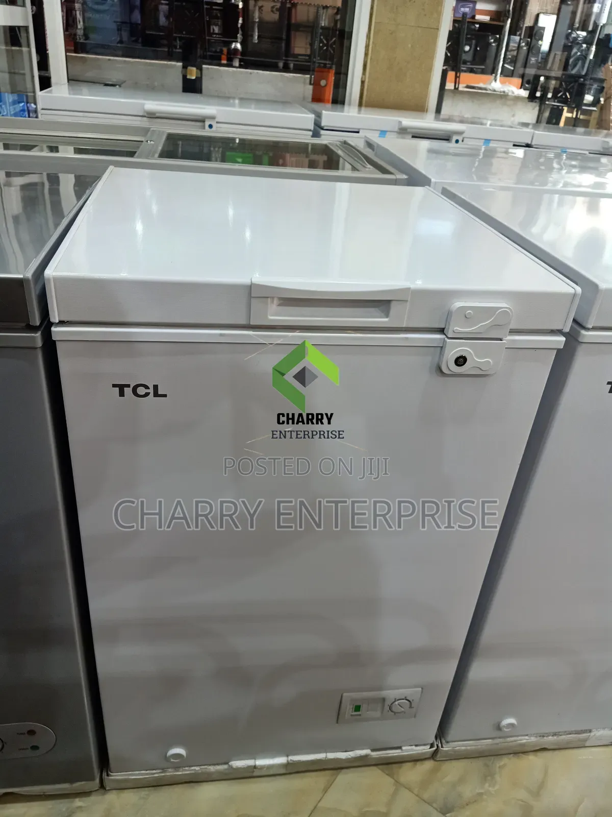 * Powerful TCL Chest Freezer 100l 
* Fast Freezing