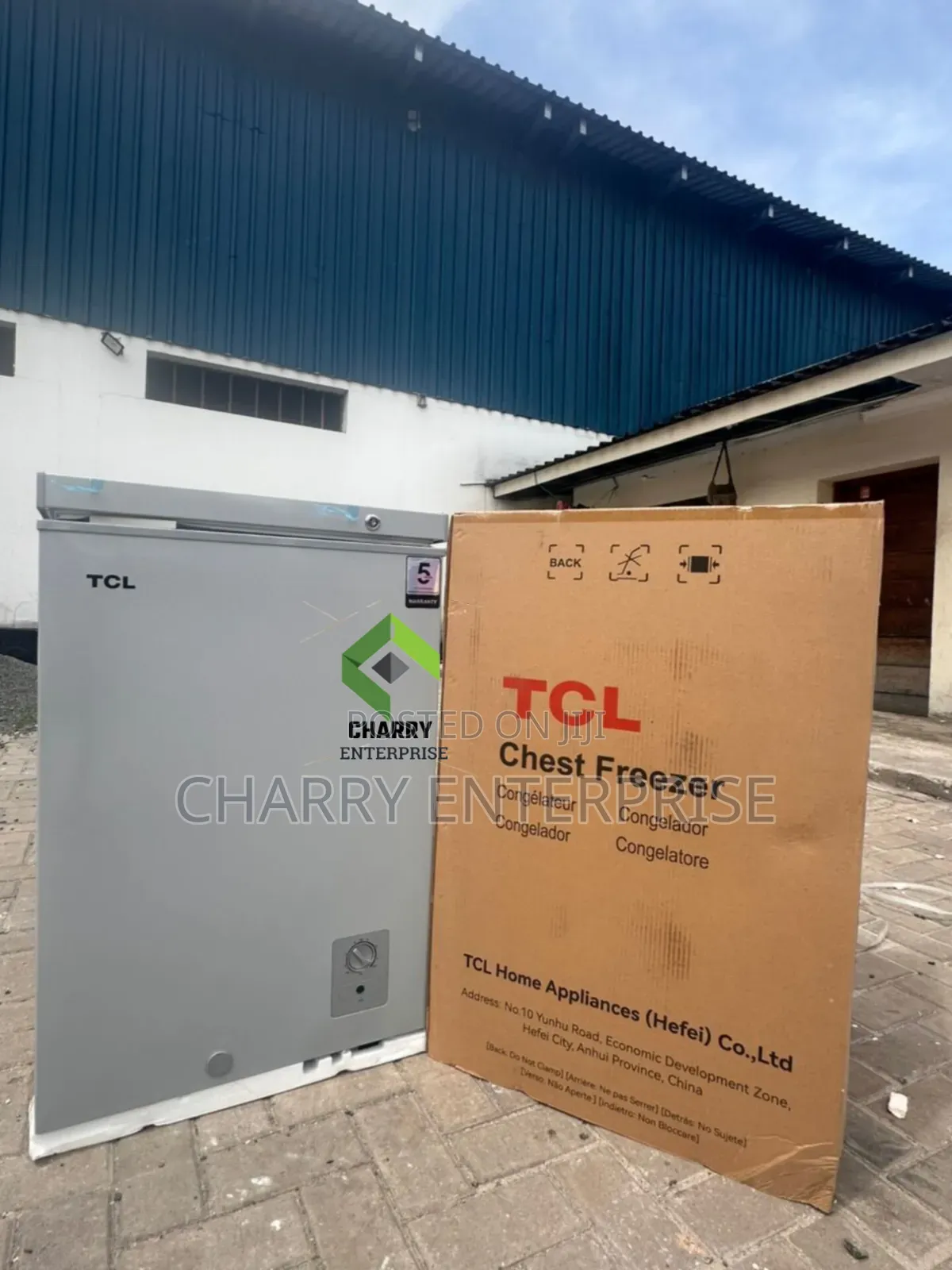 * Powerful TCL Chest Freezer 100l 
* Fast Freezing