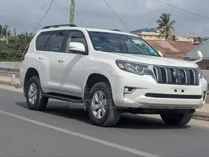 Toyota Land Cruiser Prado 4.0 Petrol TX 2021 White