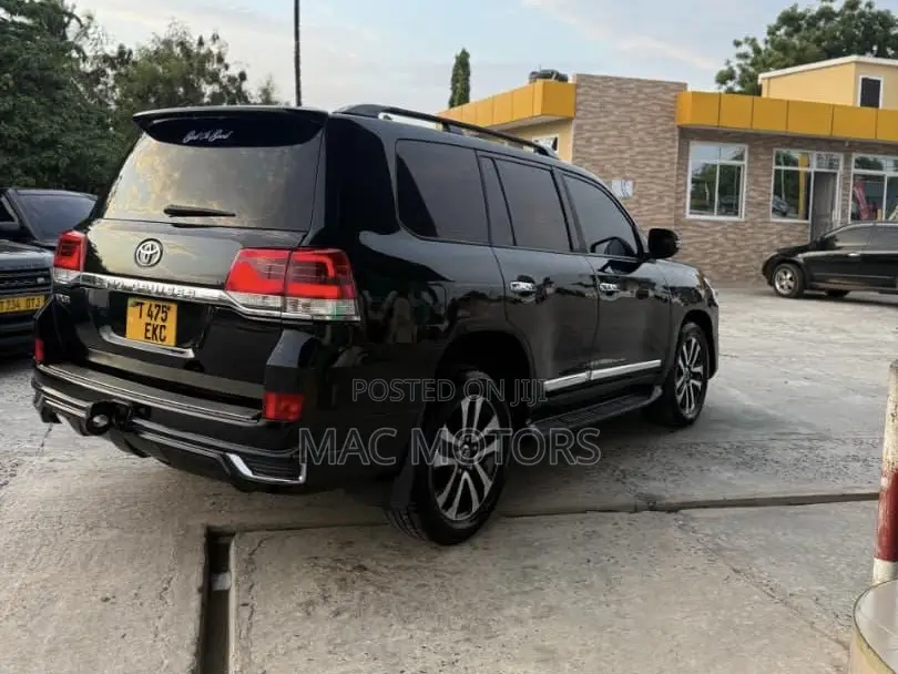 Toyota Land Cruiser 2019 Black