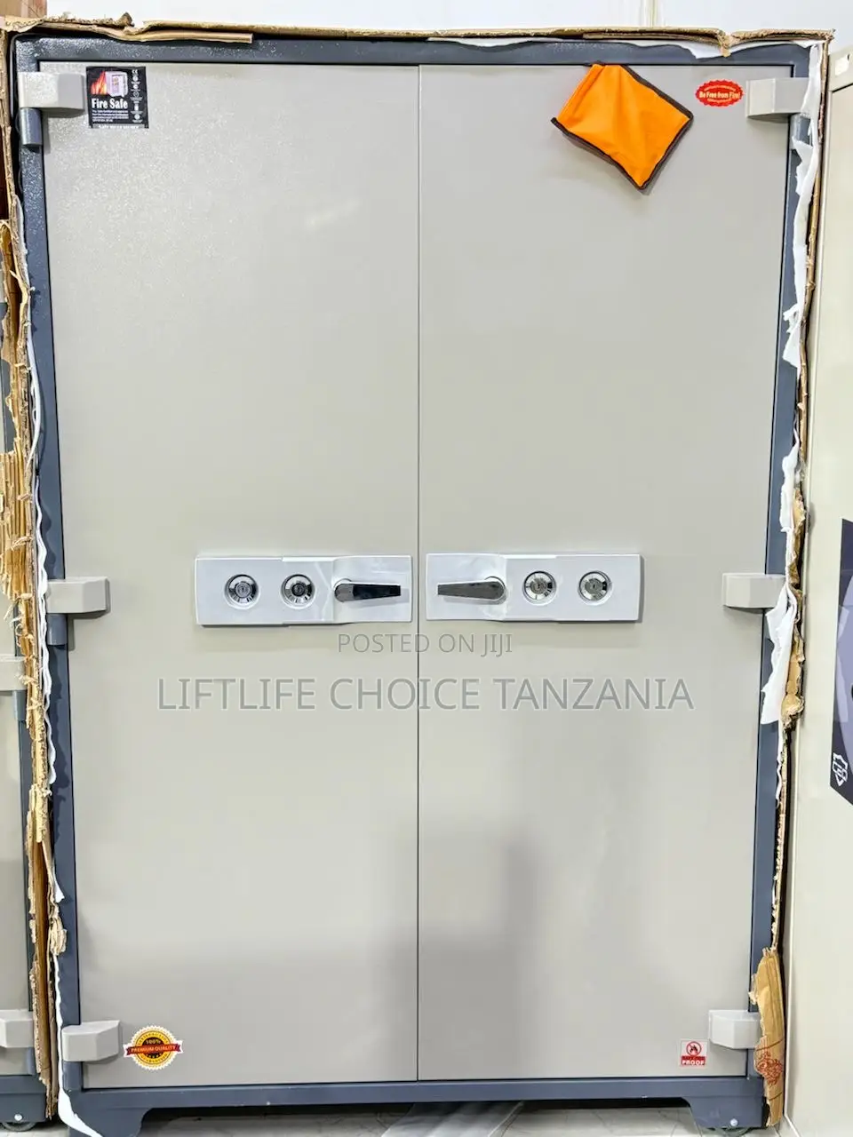 Heavy Dual Door Fireproof Safebox (Kg 950)