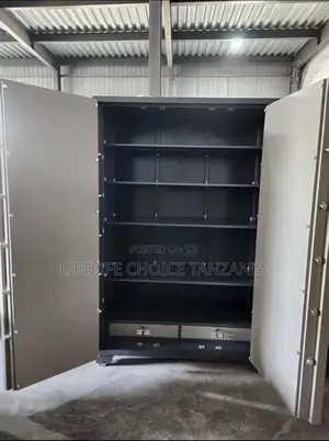 Heavy Dual Door Fireproof Safebox (Kg 950)