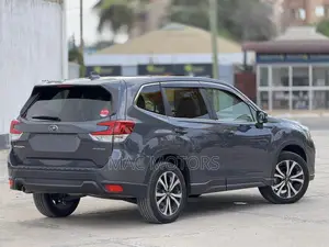 Subaru Forester 2020 Gray