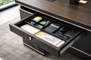 Office Morden Executive Table (180cm)