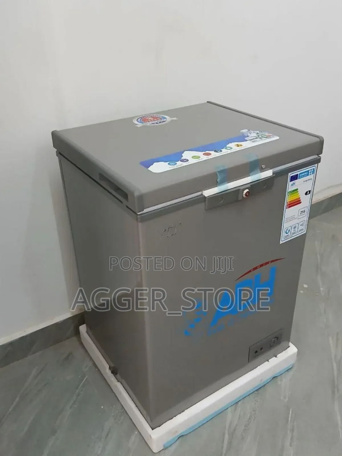 Adh Freezers*150lGray Colour