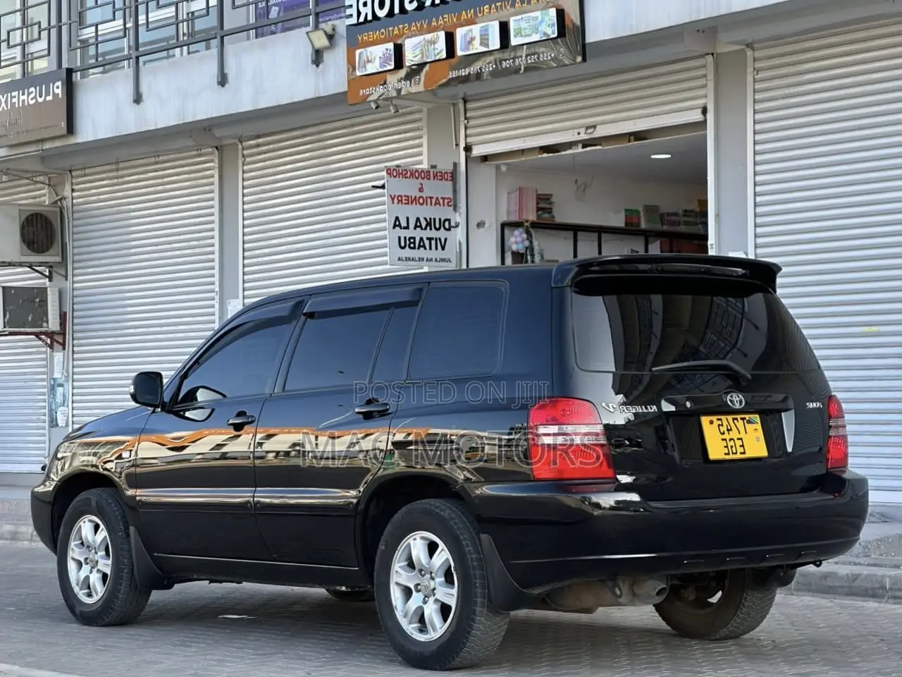 Toyota Kluger 2002 Black