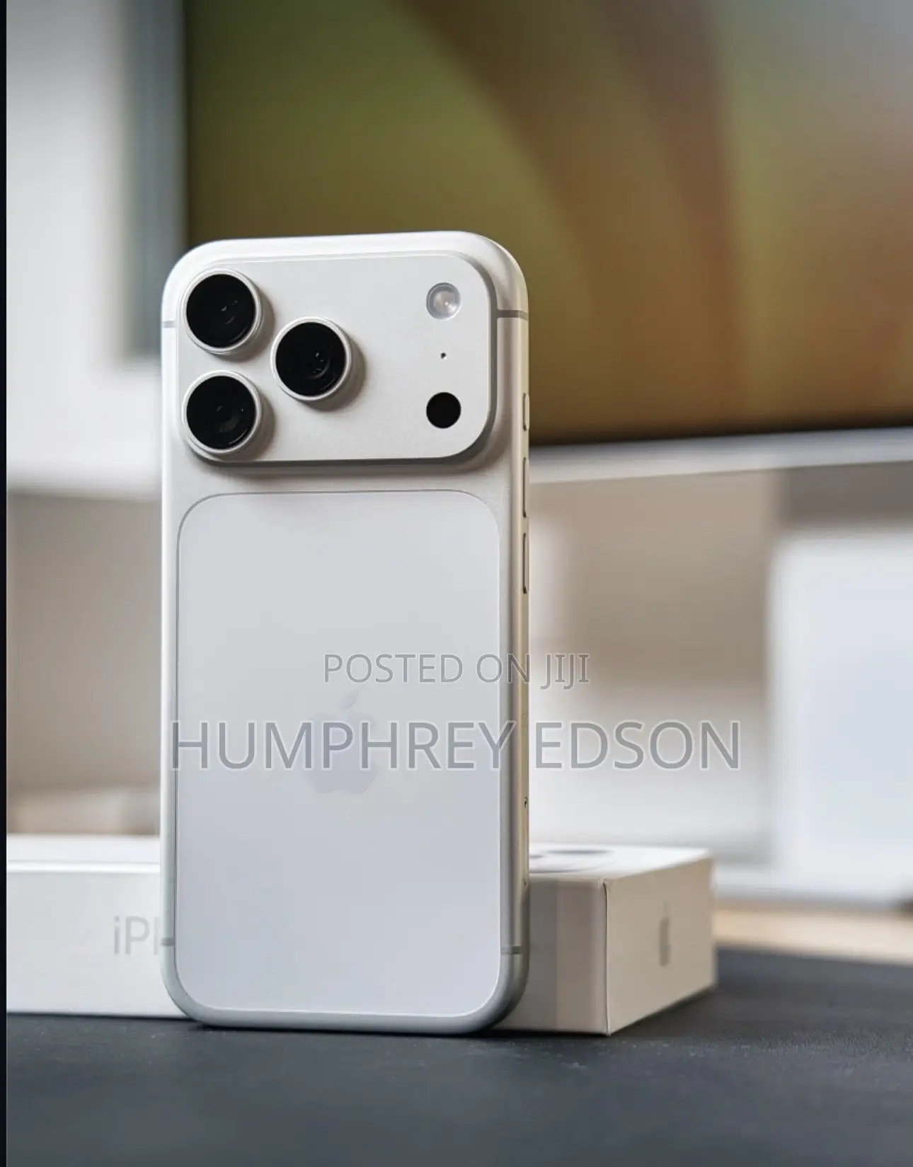 New Apple iPhone 17 Pro Max 256 GB White