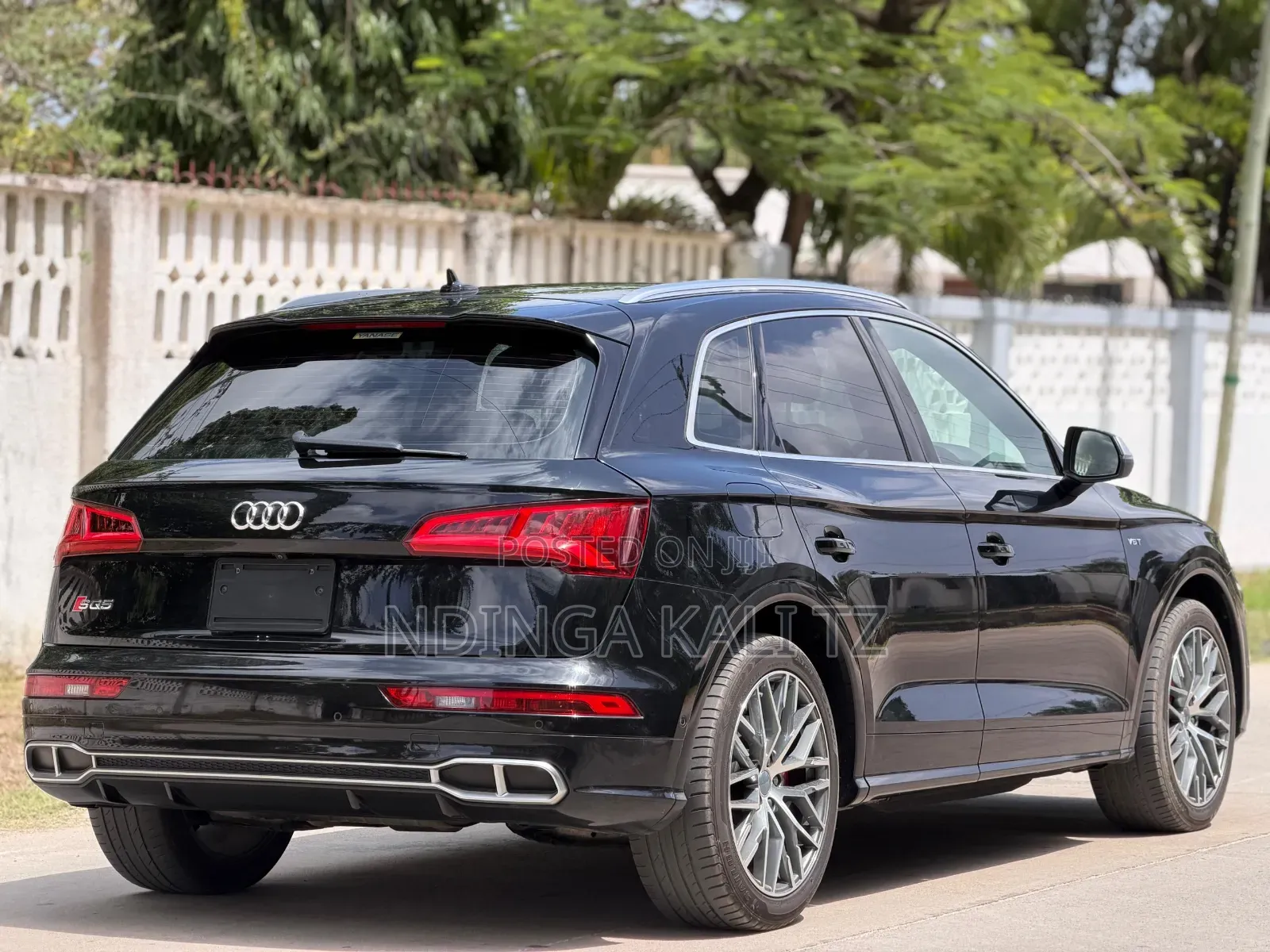 Audi Q5 2018 Black