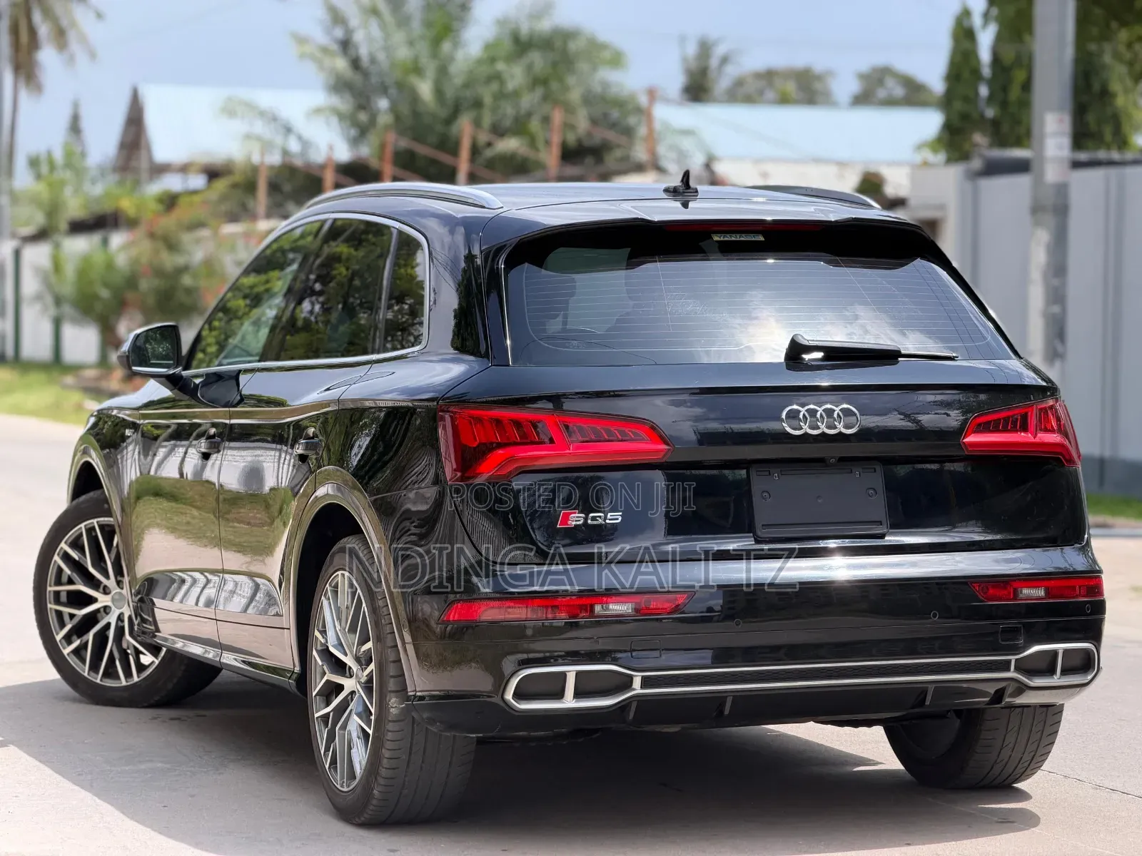 Audi Q5 2018 Black