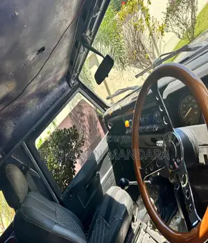 Land Rover Defender Soft Top 4x4 1995 Gray