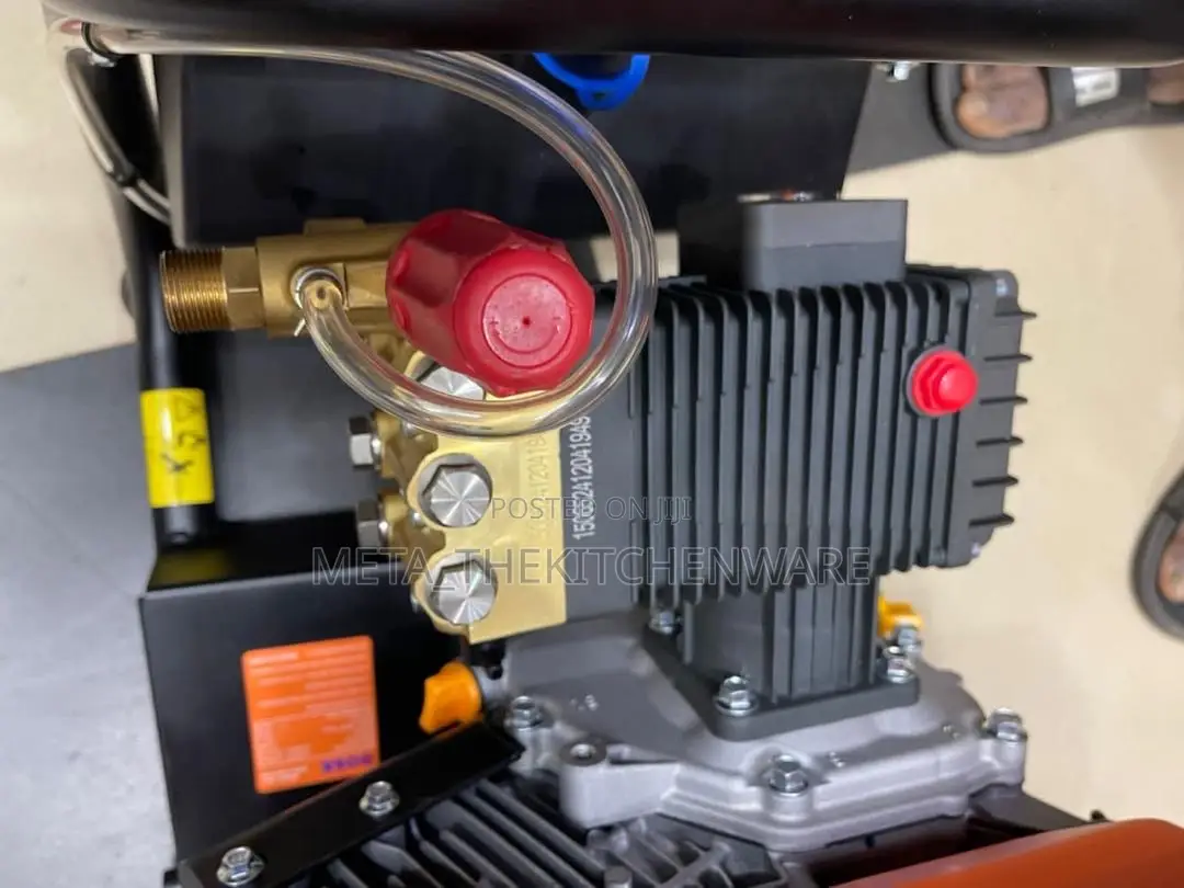 Boss Gasoline High Pressure Washer 3700psi