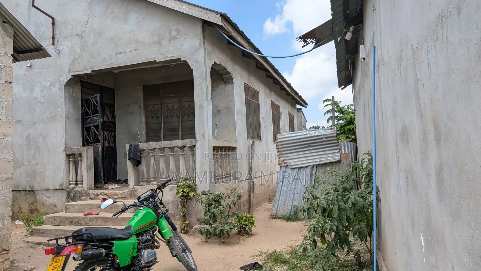 7bdrm Block of Flats in Nyumba, Mbagala for sale