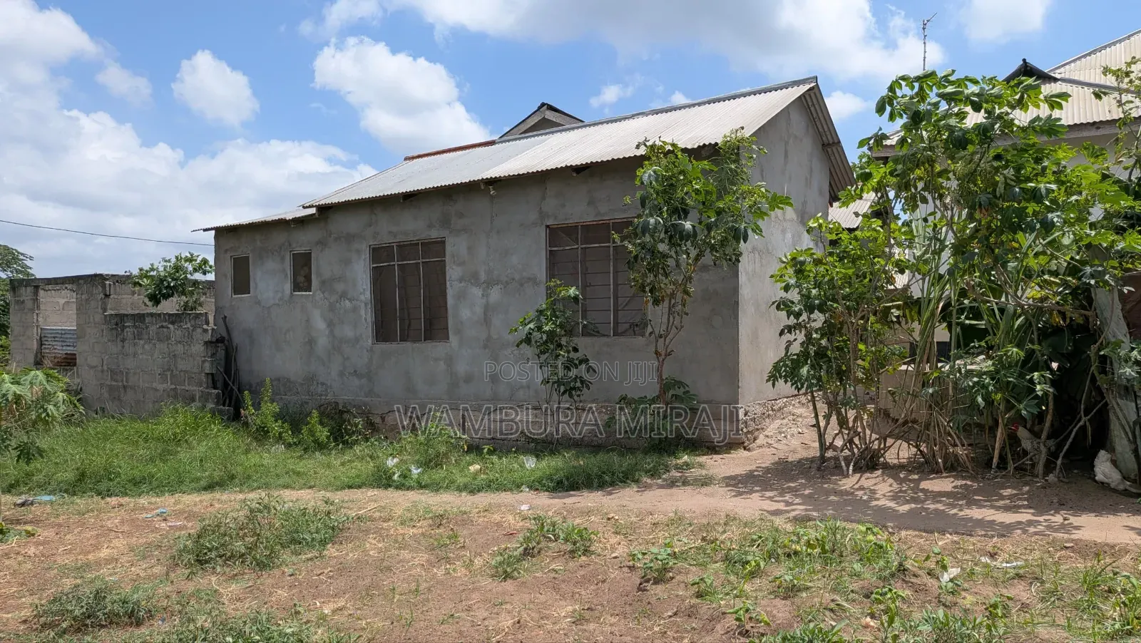 7bdrm Block of Flats in Nyumba, Mbagala for sale