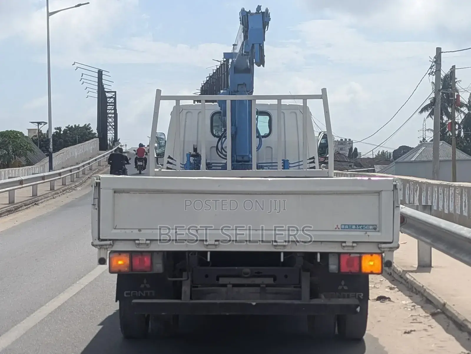 Mitsubishi Canter Crane 4d35