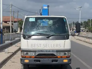Mitsubishi Canter Crane 4d35