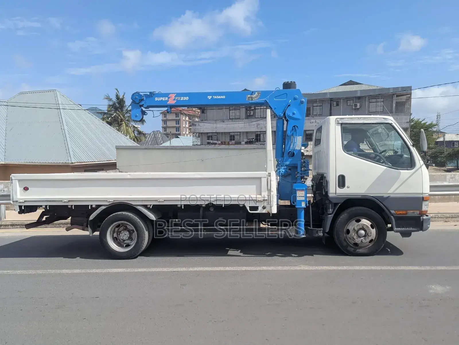 Mitsubishi Canter Crane 4d35