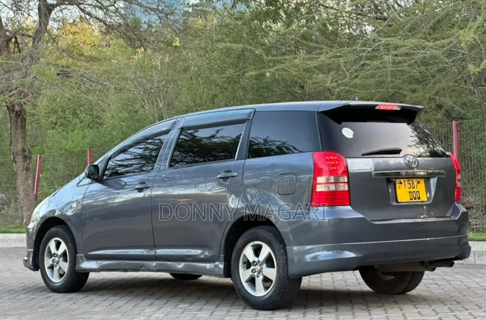 Toyota Wish 2008 Gray