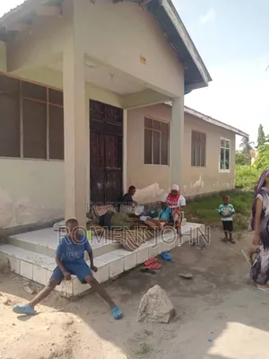 3bdrm House in Tanzania Daresalaam, Ilala for sale