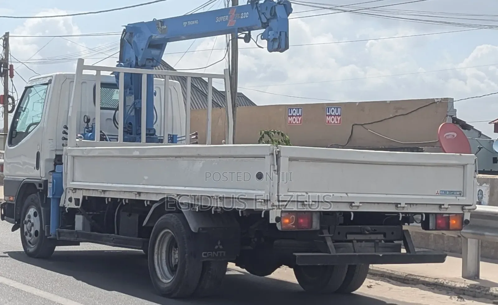 Mitsubishi Canter 1998 White